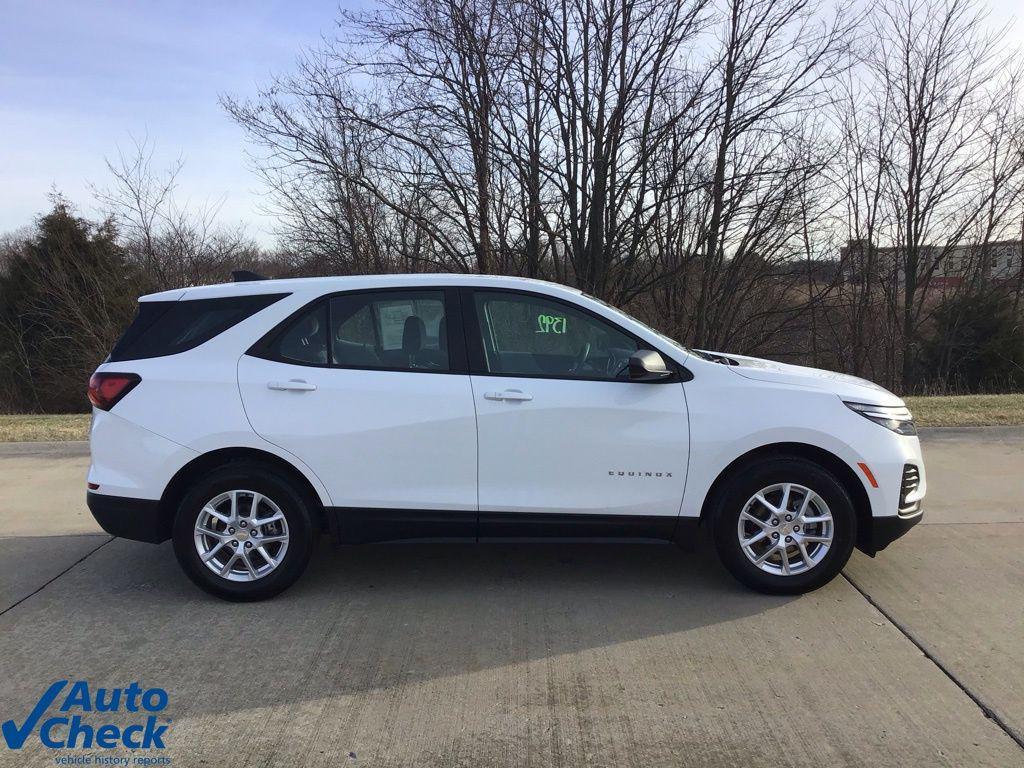 used 2024 Chevrolet Equinox car, priced at $18,929