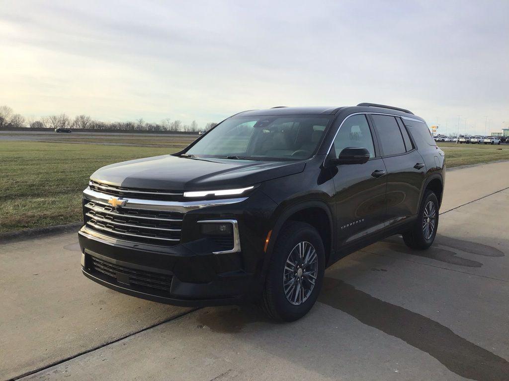 new 2026 Chevrolet Traverse car, priced at $40,787