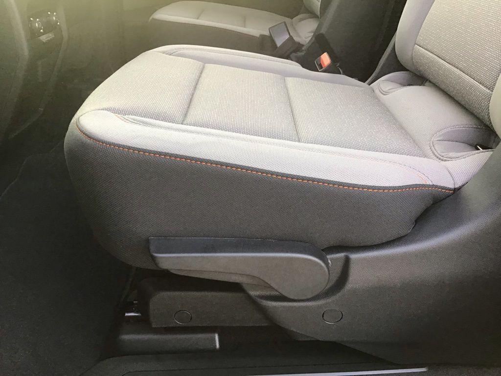 new 2026 Chevrolet Traverse car, priced at $40,787