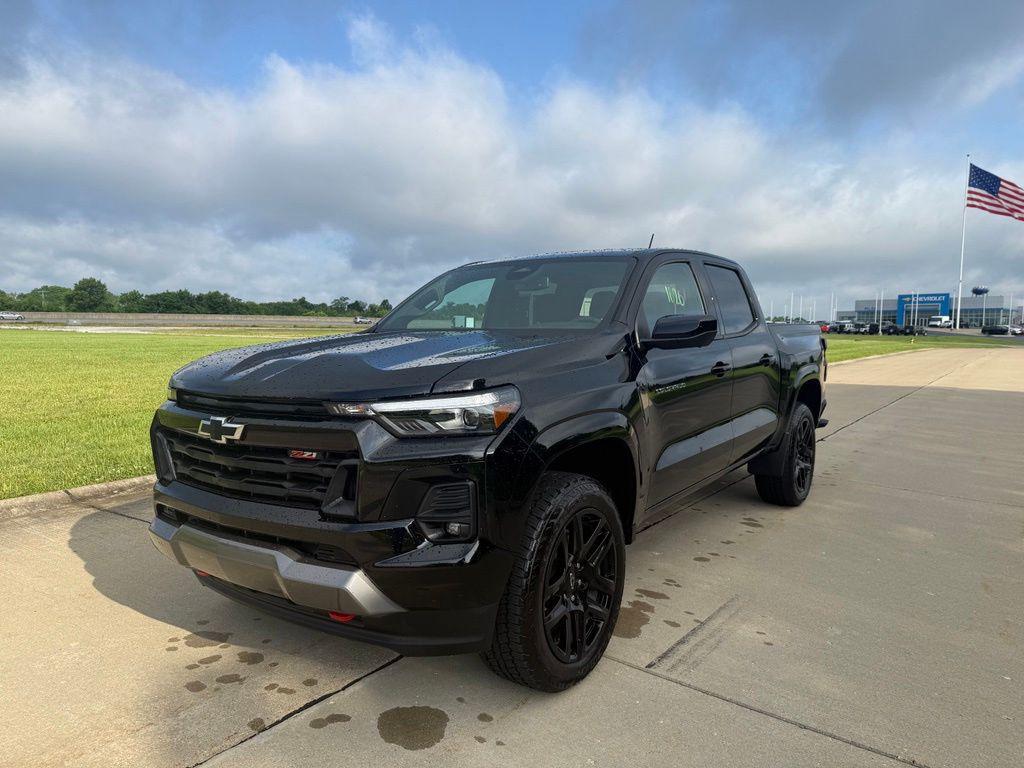 used 2025 Chevrolet Colorado car, priced at $38,115