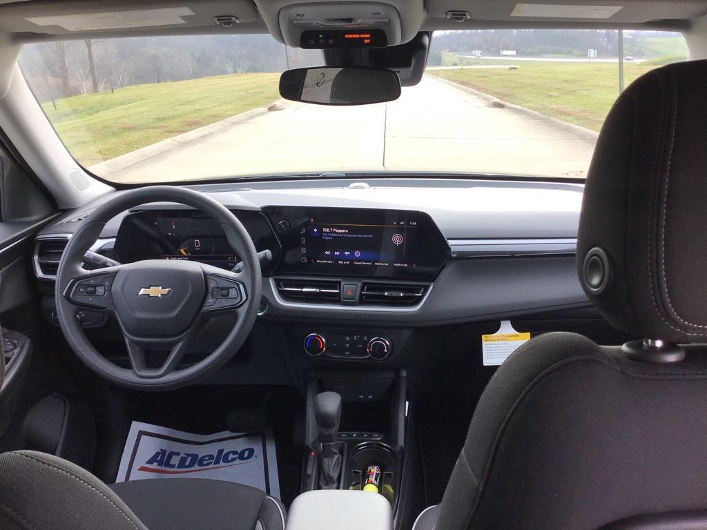 new 2026 Chevrolet TrailBlazer car, priced at $25,944