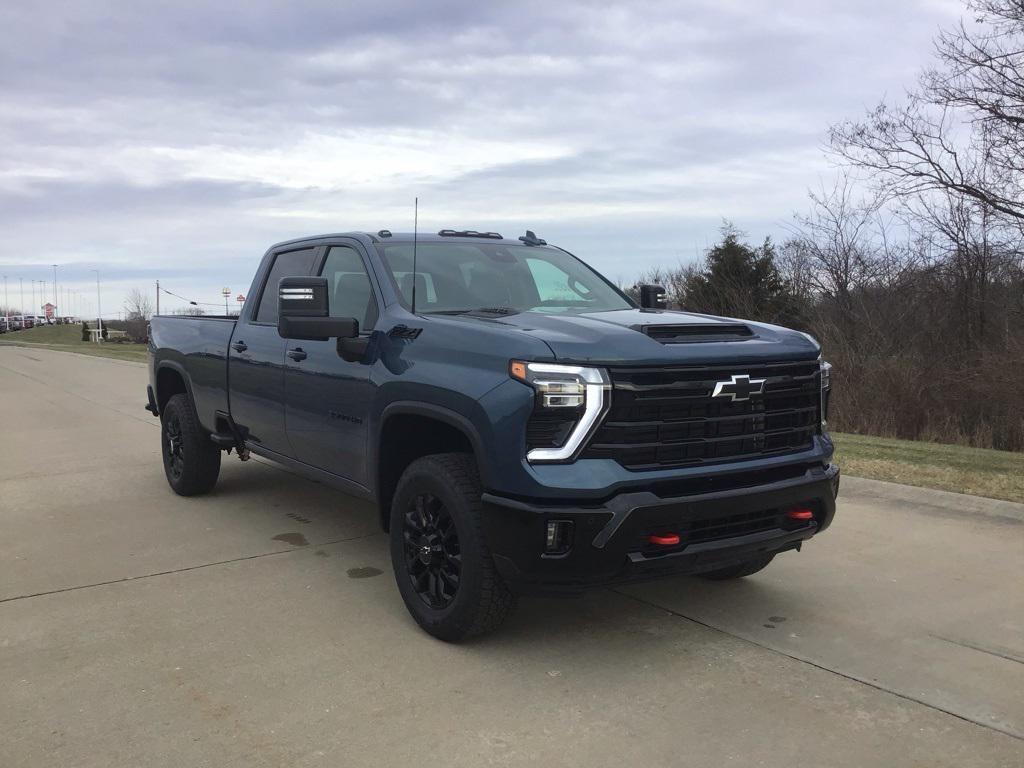 new 2026 Chevrolet Silverado 3500 car, priced at $69,284