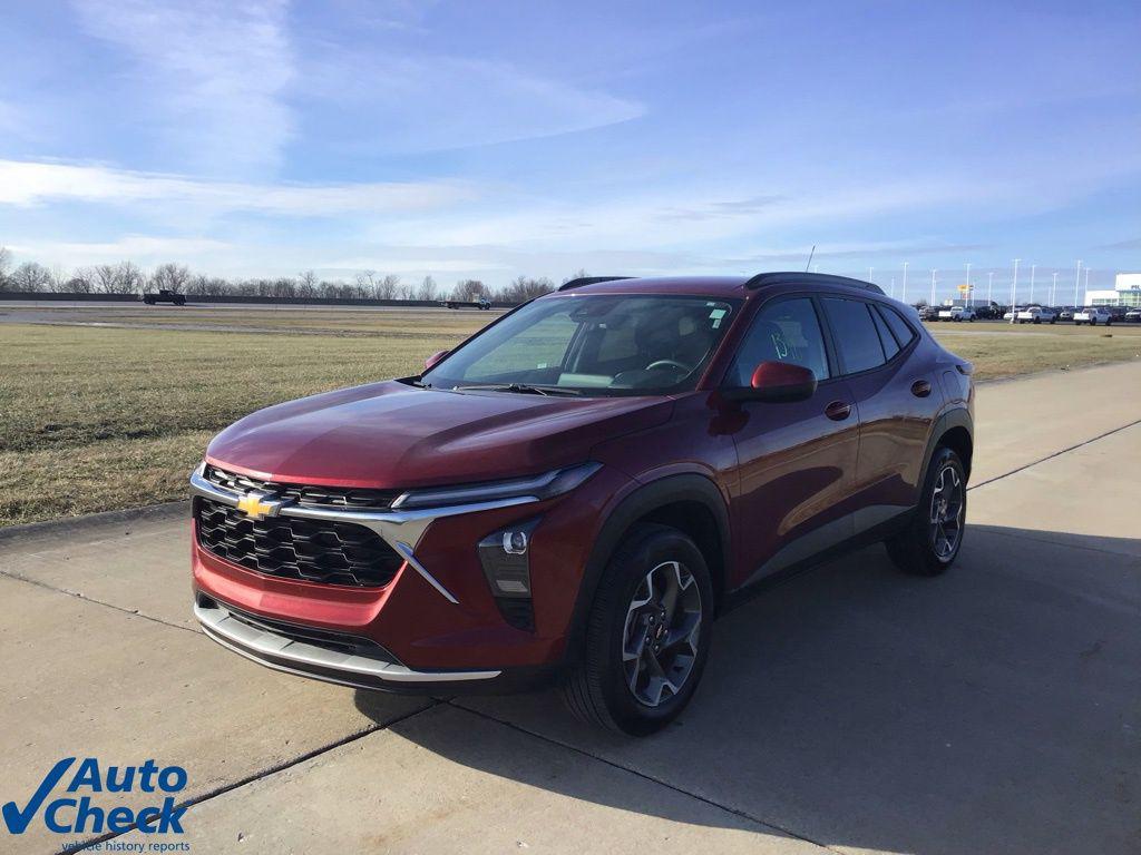 used 2025 Chevrolet Trax car, priced at $20,544