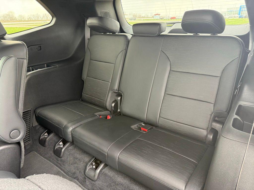 used 2025 Buick Enclave car, priced at $38,513