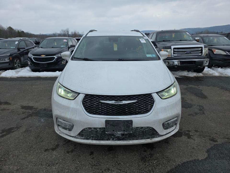 used 2022 Chrysler Pacifica car, priced at $21,019