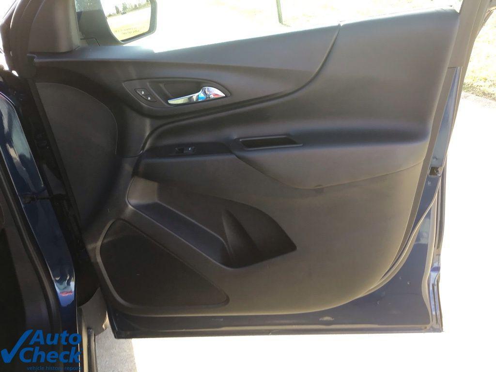 used 2023 Chevrolet Equinox car, priced at $19,220