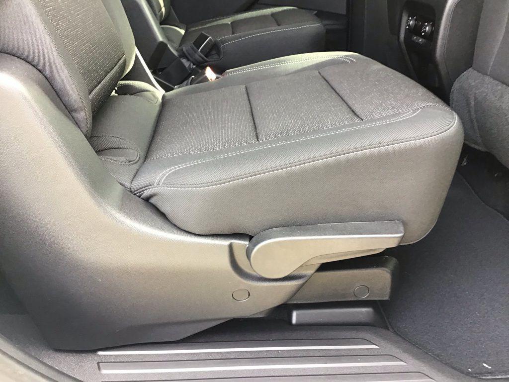 new 2026 Chevrolet Traverse car, priced at $40,159