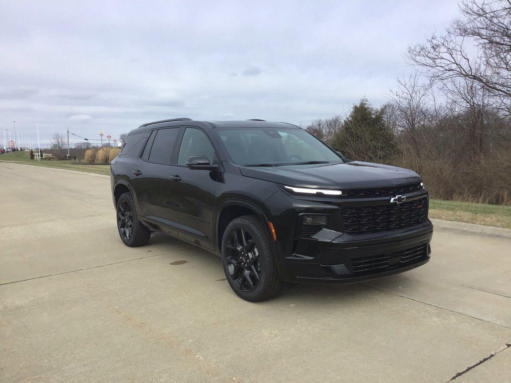 new 2026 Chevrolet Traverse car, priced at $54,561