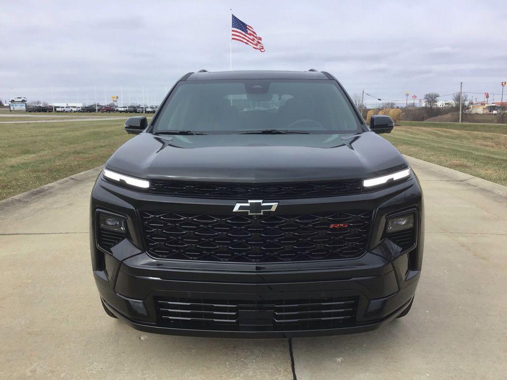 new 2026 Chevrolet Traverse car, priced at $54,561