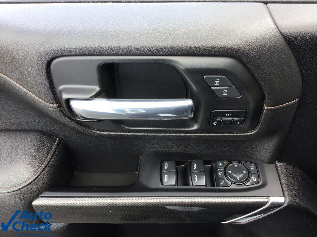 used 2023 GMC Sierra 2500 car, priced at $45,669