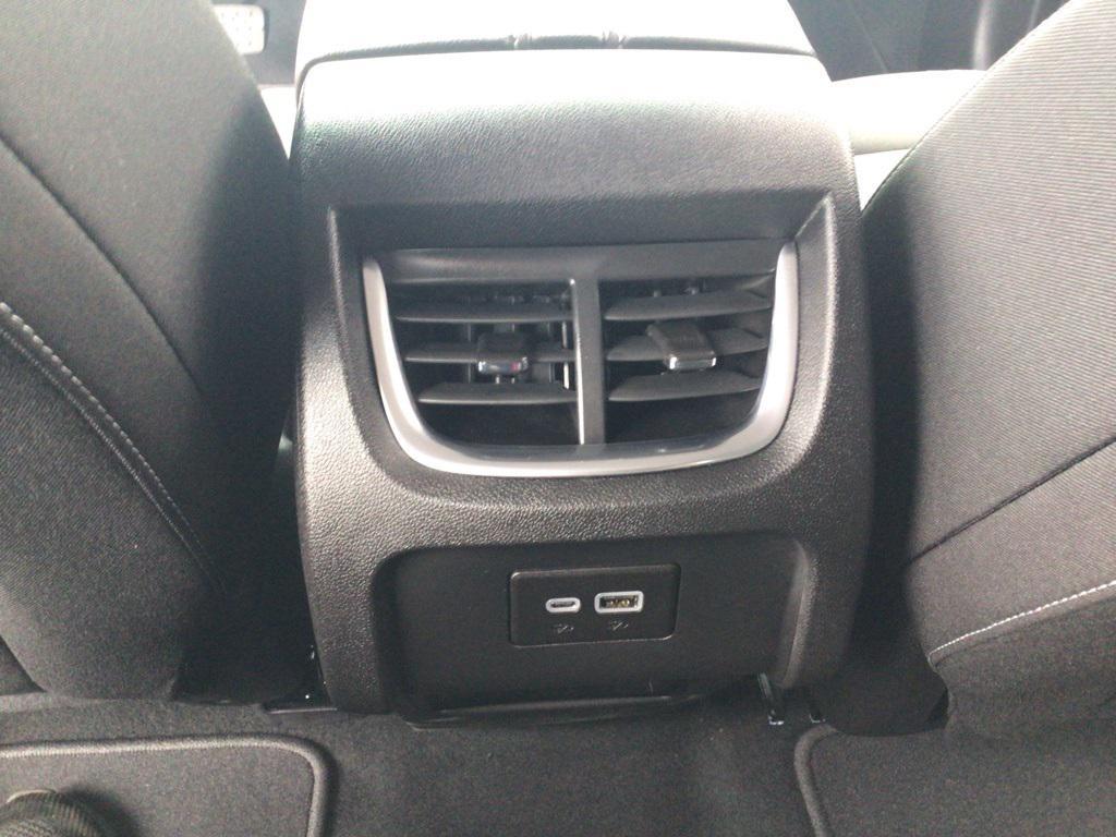 new 2025 Chevrolet Blazer car, priced at $33,698