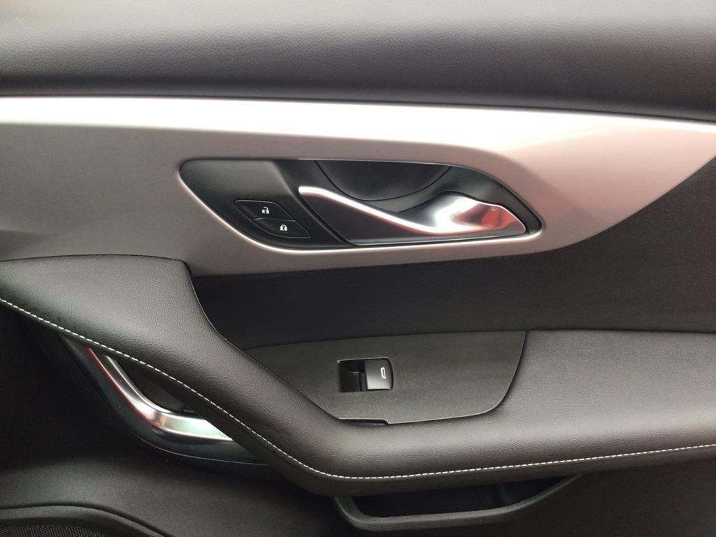 new 2025 Chevrolet Blazer car, priced at $33,698