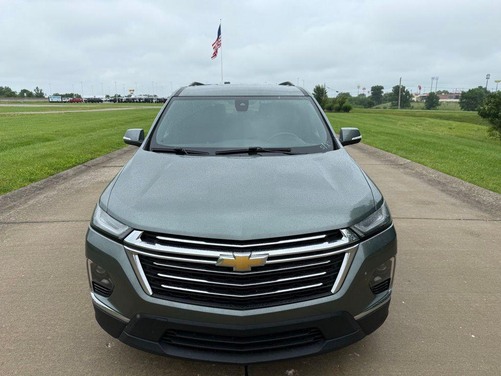 used 2023 Chevrolet Traverse car, priced at $27,474