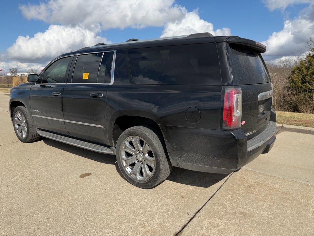 used 2016 GMC Yukon XL car, priced at $18,049