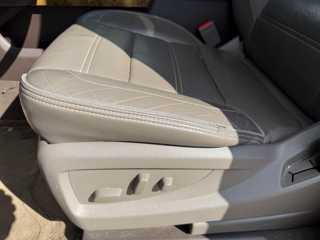 used 2016 GMC Yukon XL car, priced at $18,049