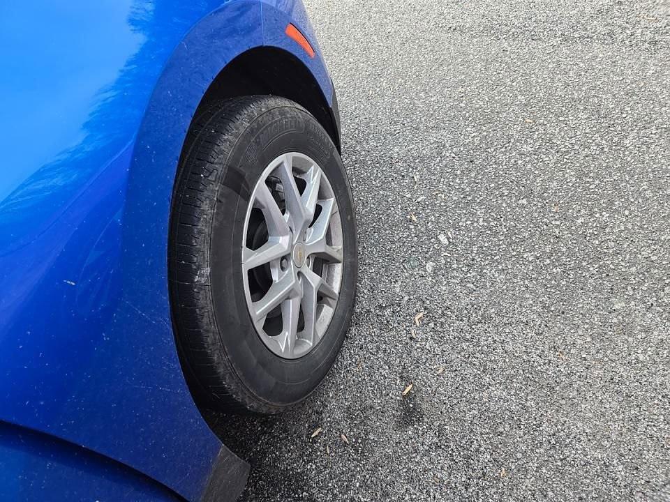 used 2024 Chevrolet Equinox car, priced at $19,348