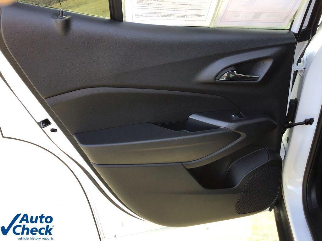 used 2025 Chevrolet Trax car, priced at $20,283