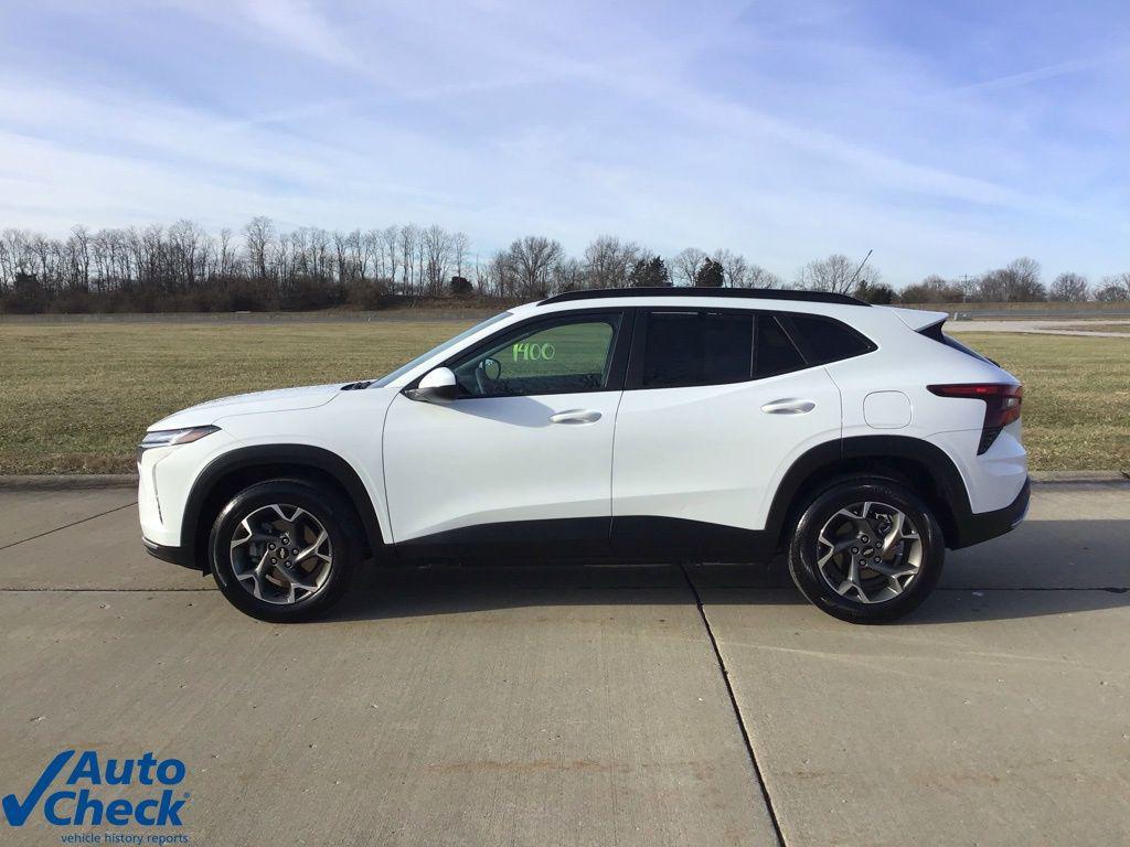used 2025 Chevrolet Trax car, priced at $20,283