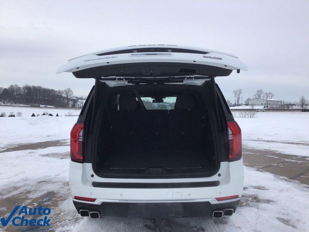 used 2025 GMC Yukon XL car, priced at $71,454