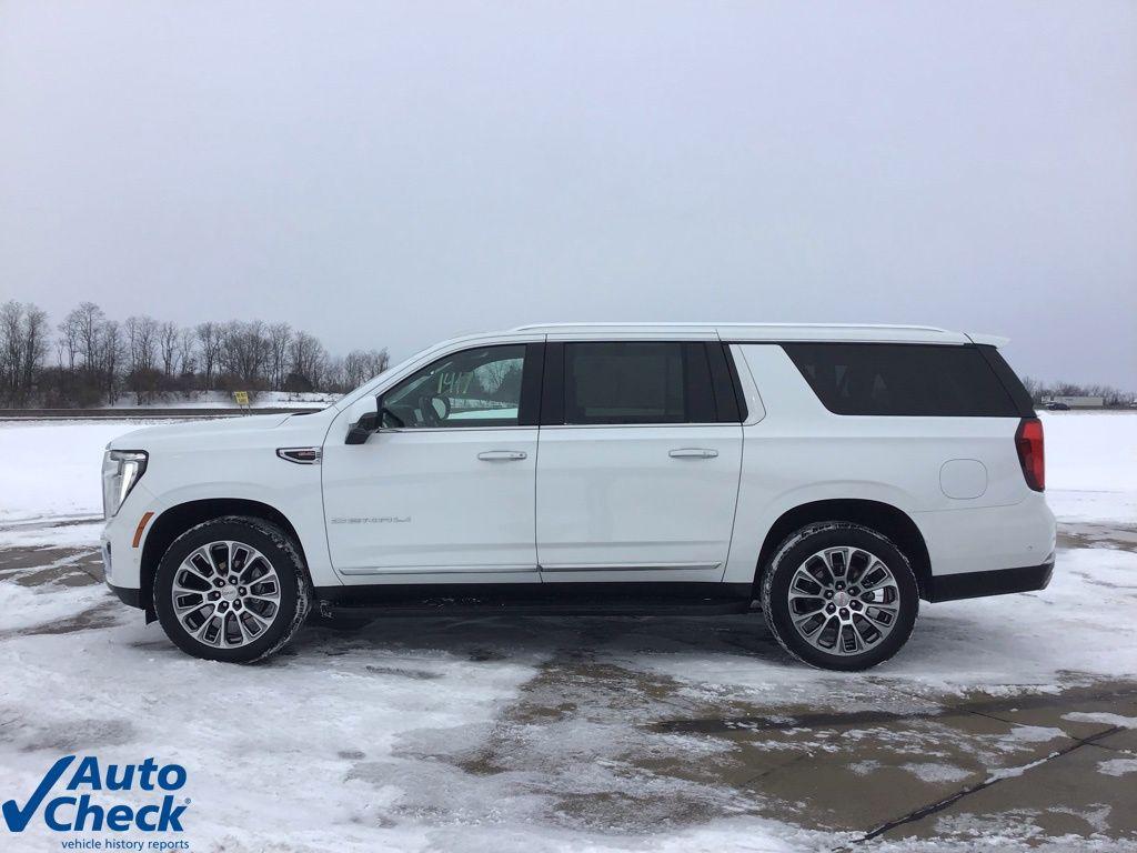 used 2025 GMC Yukon XL car, priced at $71,454