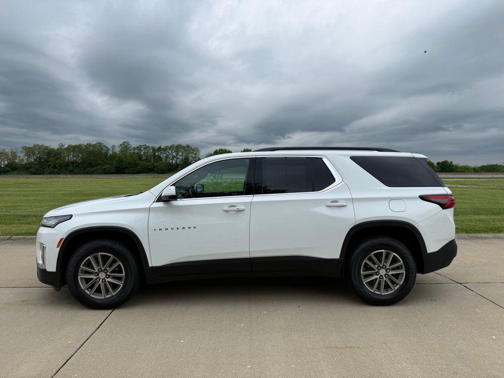 used 2023 Chevrolet Traverse car, priced at $28,097