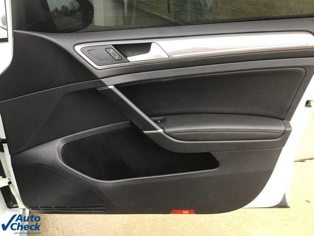 used 2019 Volkswagen Golf Alltrack car, priced at $16,019