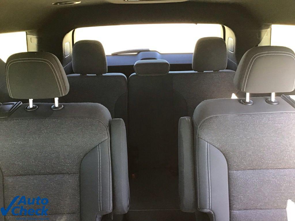 used 2024 Chevrolet Traverse car, priced at $31,859