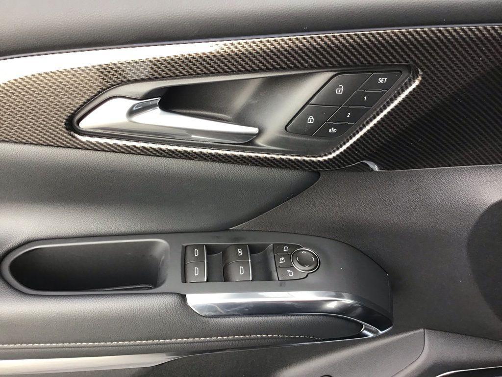 new 2026 Chevrolet Traverse car, priced at $54,483