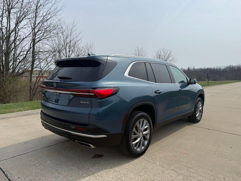 used 2025 Buick Enclave car, priced at $34,433
