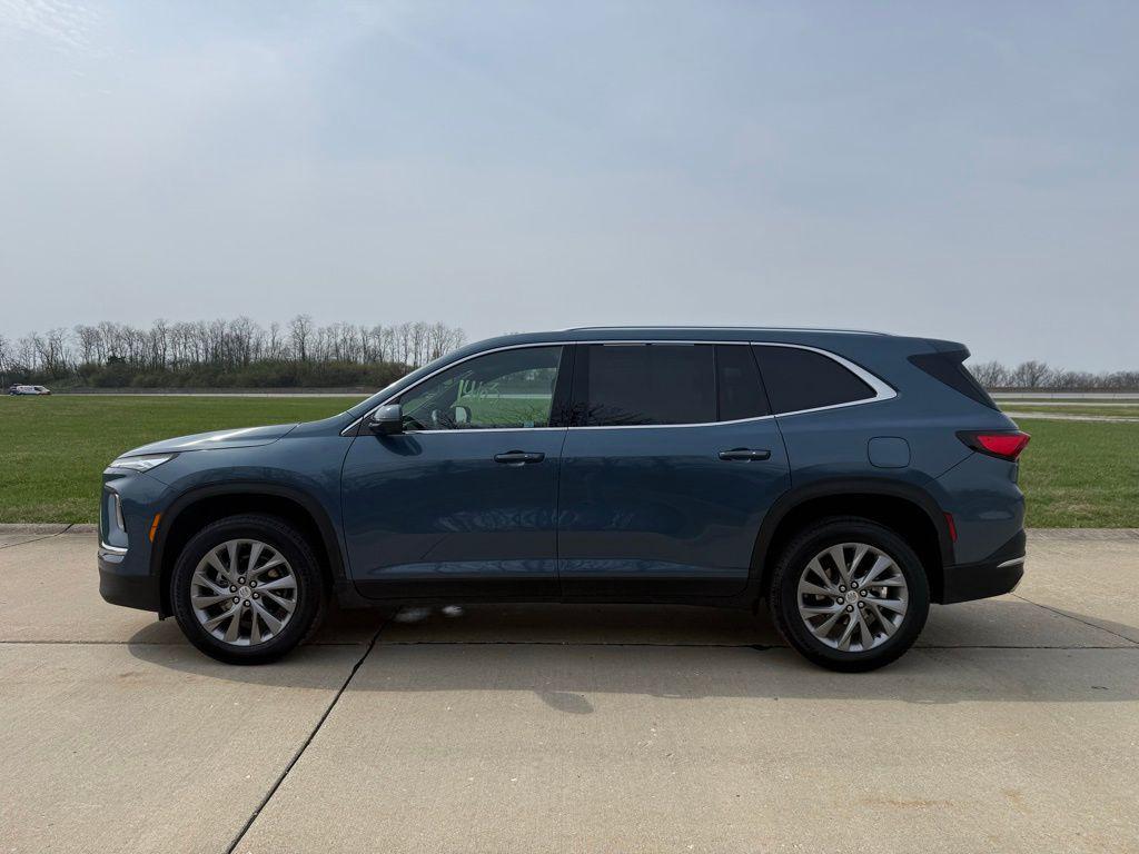 used 2025 Buick Enclave car, priced at $34,433