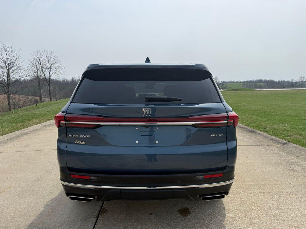 used 2025 Buick Enclave car, priced at $34,433