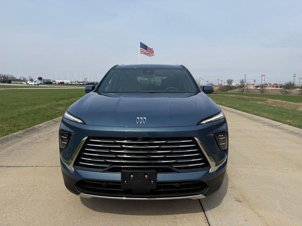 used 2025 Buick Enclave car, priced at $34,433