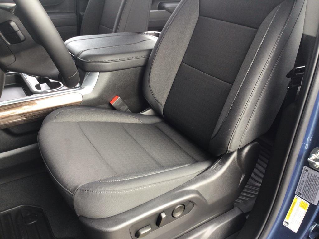 new 2026 Chevrolet Silverado 2500 car, priced at $67,996