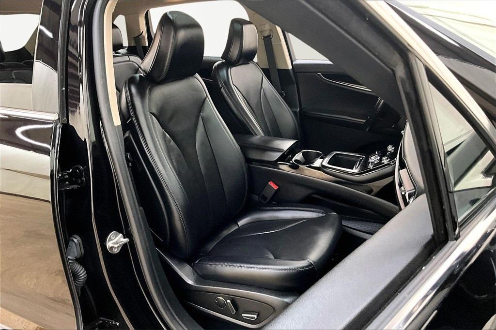 used 2023 Lincoln Nautilus car, priced at $39,000