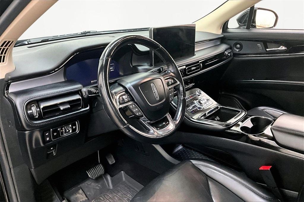 used 2023 Lincoln Nautilus car, priced at $39,000