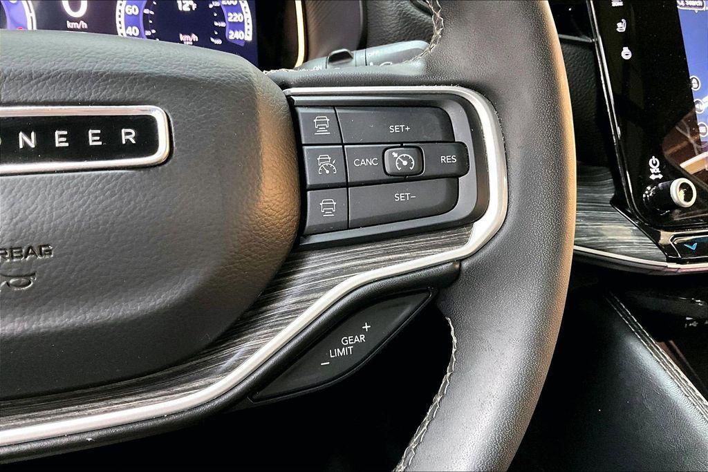 used 2022 Jeep Wagoneer car, priced at $38,000