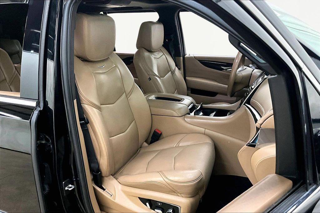 used 2018 Cadillac Escalade car, priced at $27,490