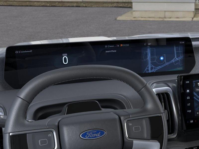 new 2025 Ford Expedition car, priced at $75,435