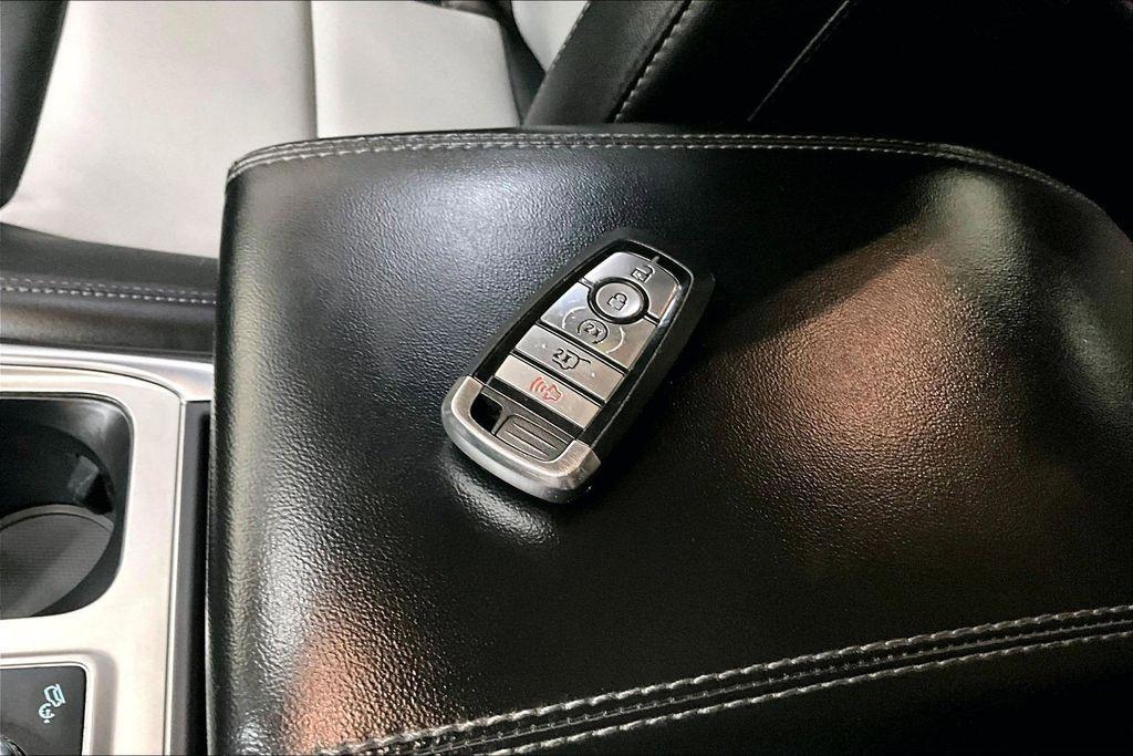 used 2023 Ford Explorer car, priced at $26,900