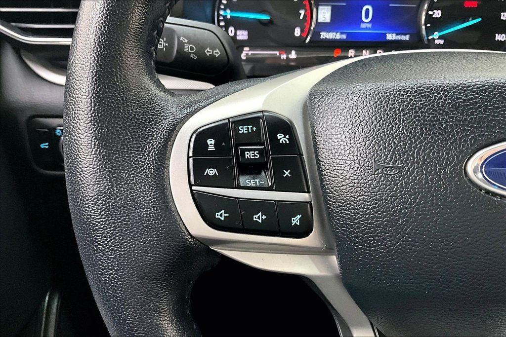 used 2023 Ford Explorer car, priced at $26,900