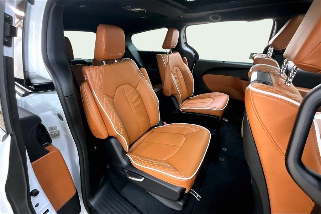 new 2026 Chrysler Pacifica car, priced at $57,855