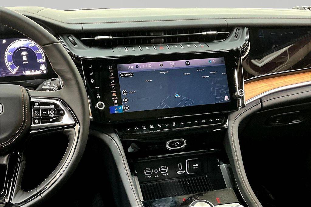 new 2026 Jeep Grand Cherokee car, priced at $64,685