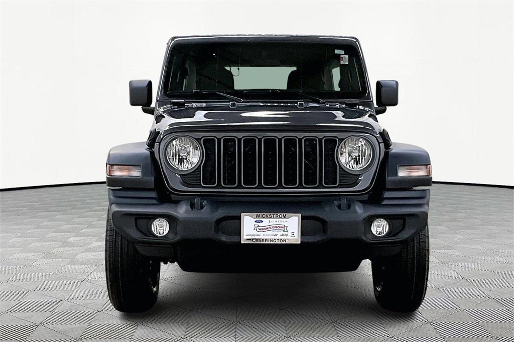 new 2026 Jeep Wrangler car, priced at $43,925