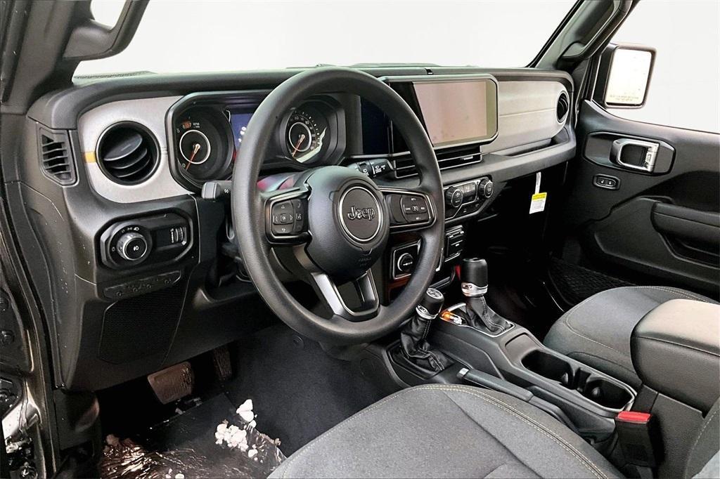 new 2026 Jeep Wrangler car, priced at $43,925