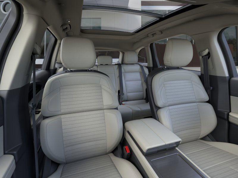 new 2026 Lincoln Nautilus car, priced at $72,022