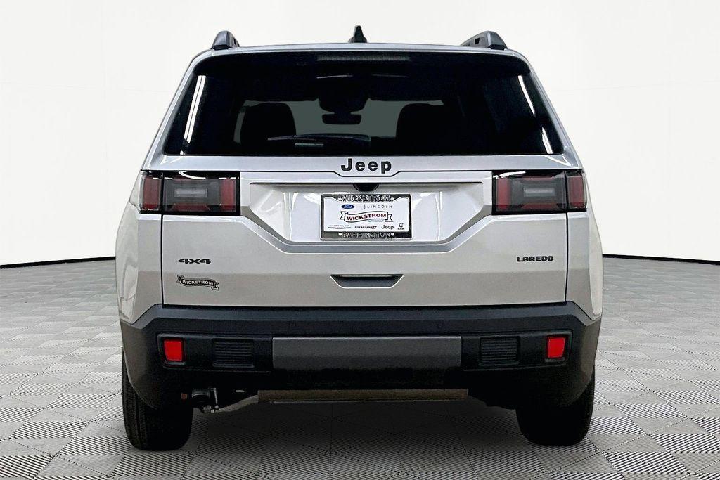 new 2026 Jeep Cherokee car, priced at $38,442