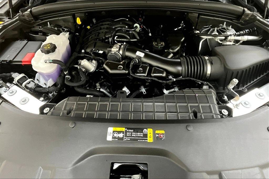 new 2025 Jeep Grand Cherokee car, priced at $46,878