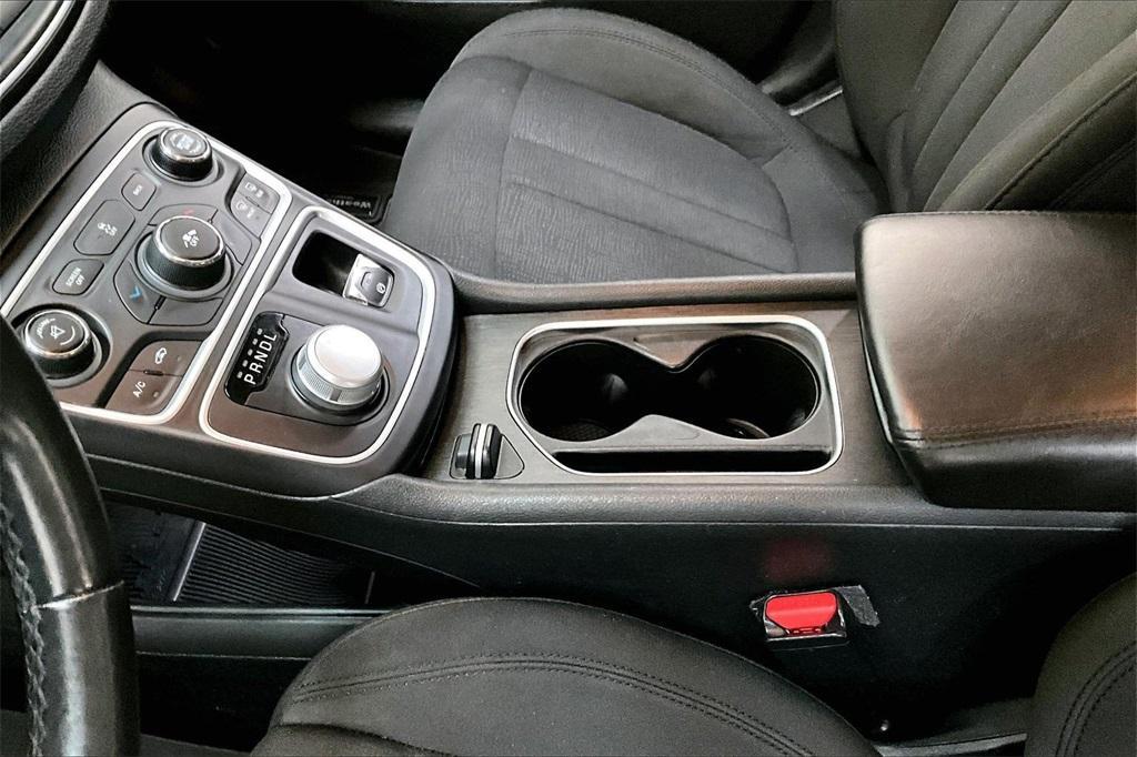 used 2016 Chrysler 200 car, priced at $8,290