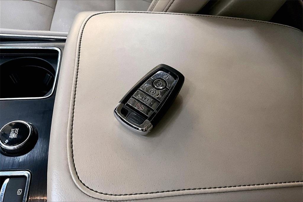 used 2020 Lincoln Aviator car, priced at $23,490