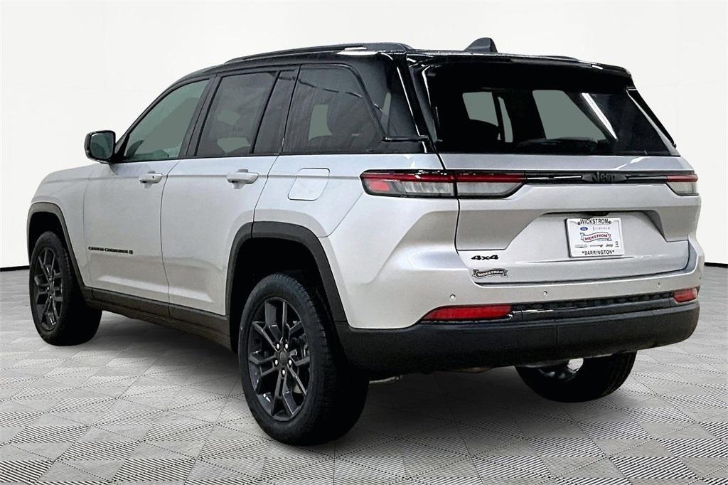 new 2025 Jeep Grand Cherokee car, priced at $49,730